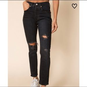 Levi’s Black Jeans